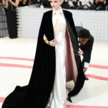 Julia Garner 2023 Met Gala 75