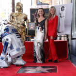 Billie Lourd Carrie Fisher Hollywood Walk Of Fame 85