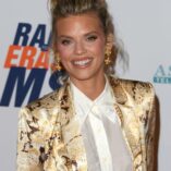 AnnaLynne McCord 31st Race To Erase MS Gala 42