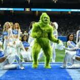 NFL Cheerleaders 2024 Week Thirteen 16