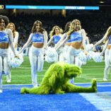 NFL Cheerleaders 2024 Week Thirteen 5